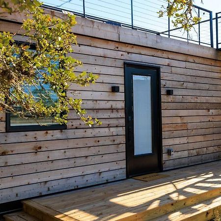 New! The Texas Longhorn-Luxury Container Home Fredericksburg Luaran gambar