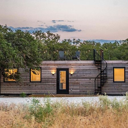 New! The Texas Longhorn-Luxury Container Home Fredericksburg Luaran gambar