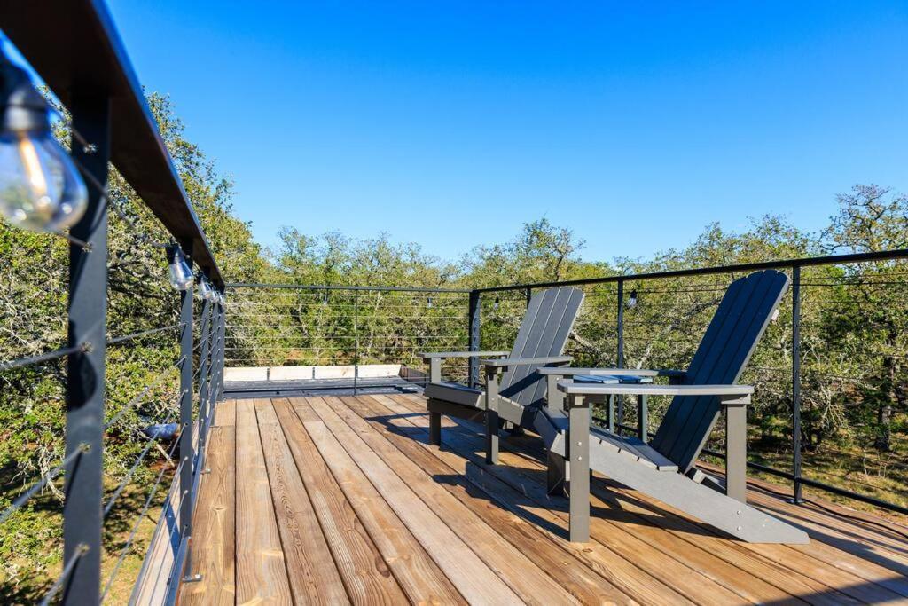 New! The Texas Longhorn-Luxury Container Home Fredericksburg Luaran gambar
